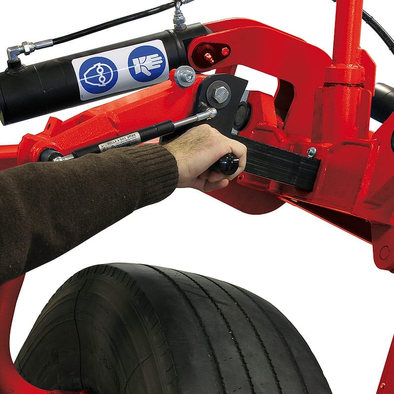 Rotary® Tire Changer – R501Plus | Super Fast Heavy Duty Truck Rotary® Tire Changer – R501Plus | Super Fast Heavy Duty Truck - Image 3