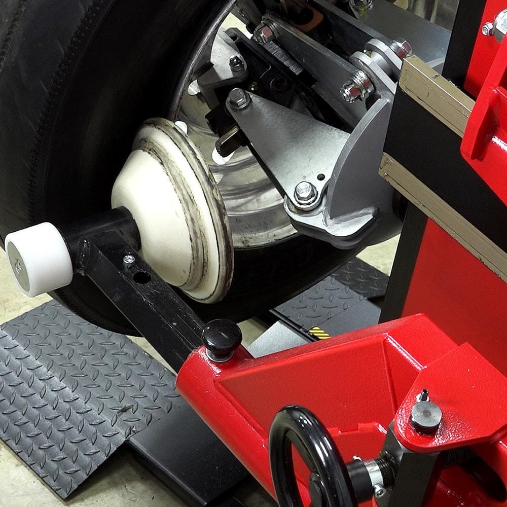 Rotary® Tire Changer – R501Plus | Super Fast Heavy Duty Truck Rotary® Tire Changer – R501Plus | Super Fast Heavy Duty Truck - Image 4