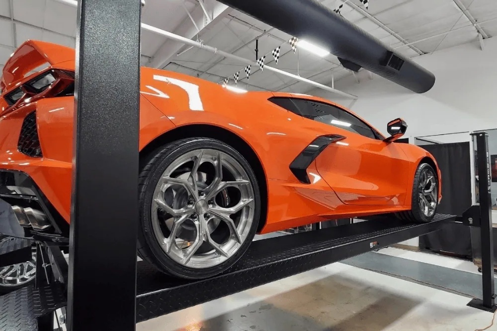 can you put a car lift in a standard garage